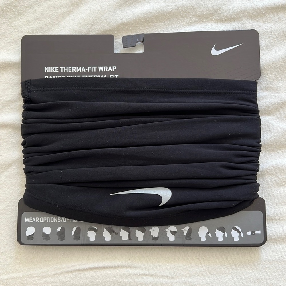Nike Therma-Fit Wrap